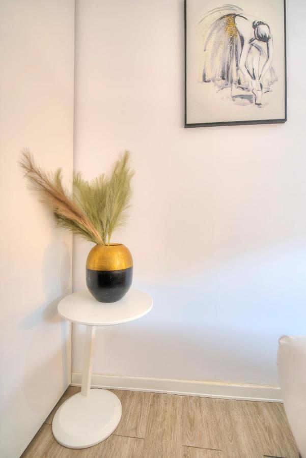 Spacious 4 Bedrooms With Sea View Balcony Goslm-3 슬리에마 외부 사진